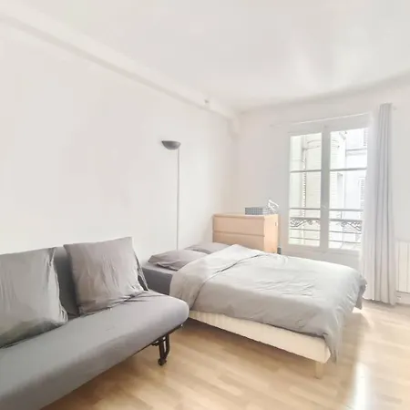 Apartment Devenez Voisin Du President Paris